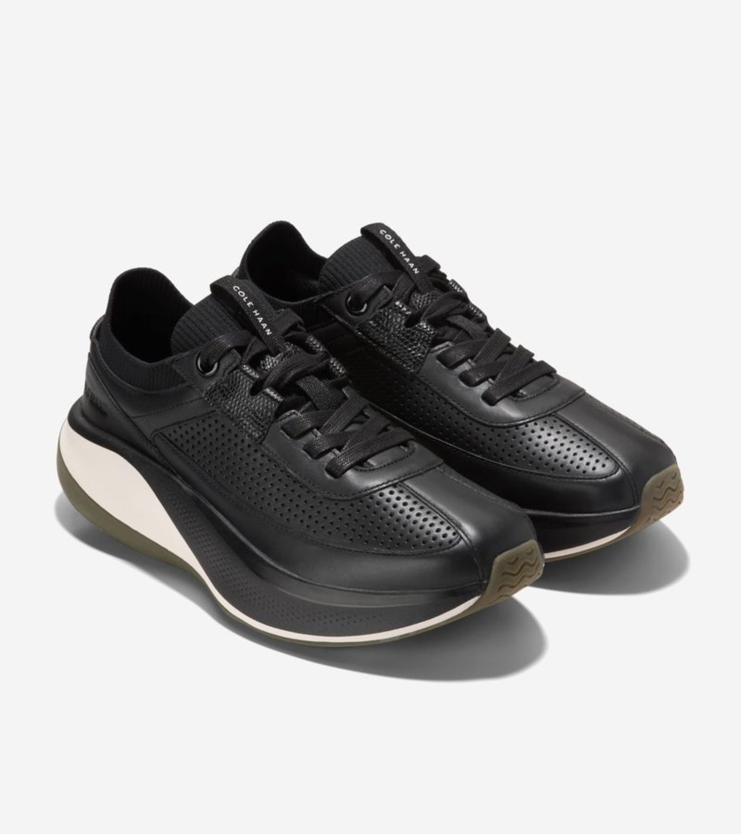 Women's GrandPrø All-Day Leather Running Shoes