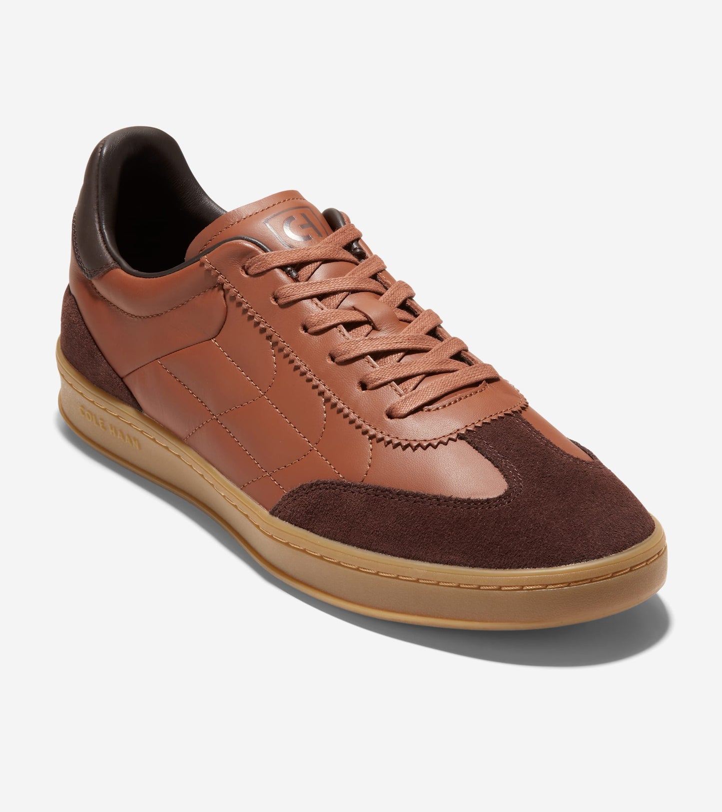 C38972:BRITISH TAN/MADEIRA/GUM