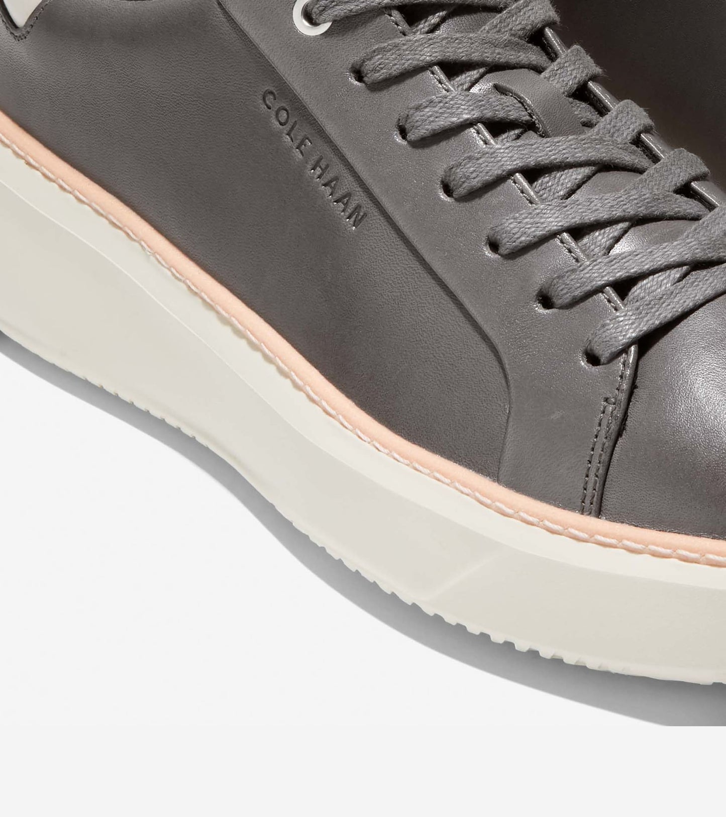 C37229:QUIET SHADE/IVORY/CH BARELY BEIGE