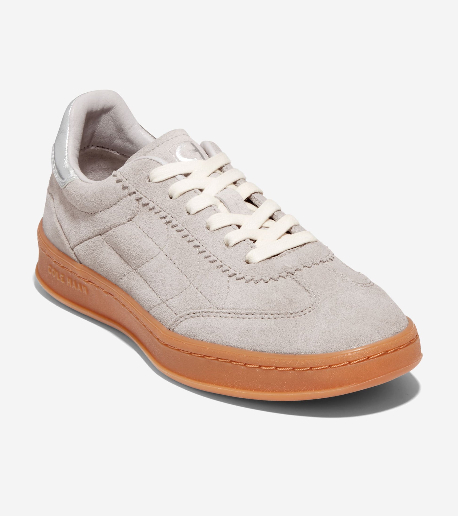 W30273:DOVE SUEDE/SILVER METALLIC
