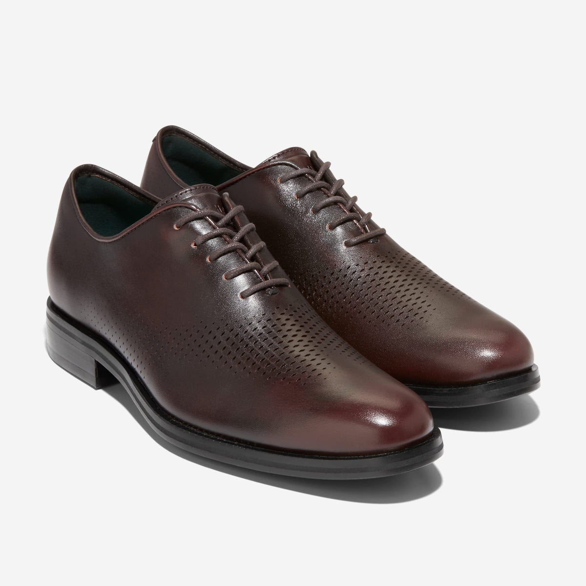 C38320:CH DARK CHOCOLATE REVERSE/BLACK
