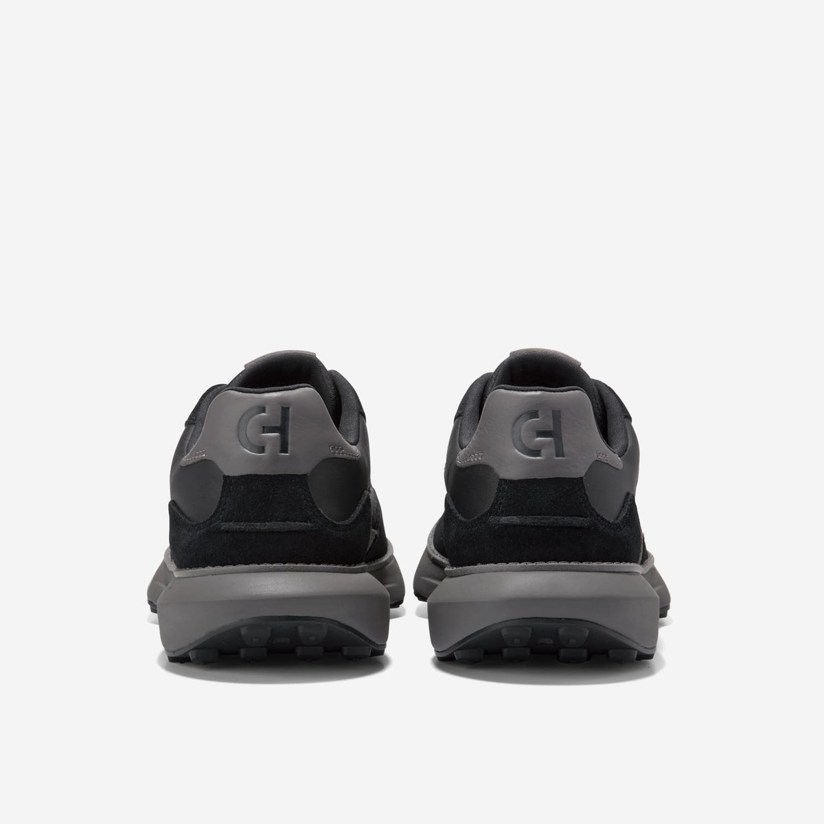 C37522:BLACK/PAVEMENT