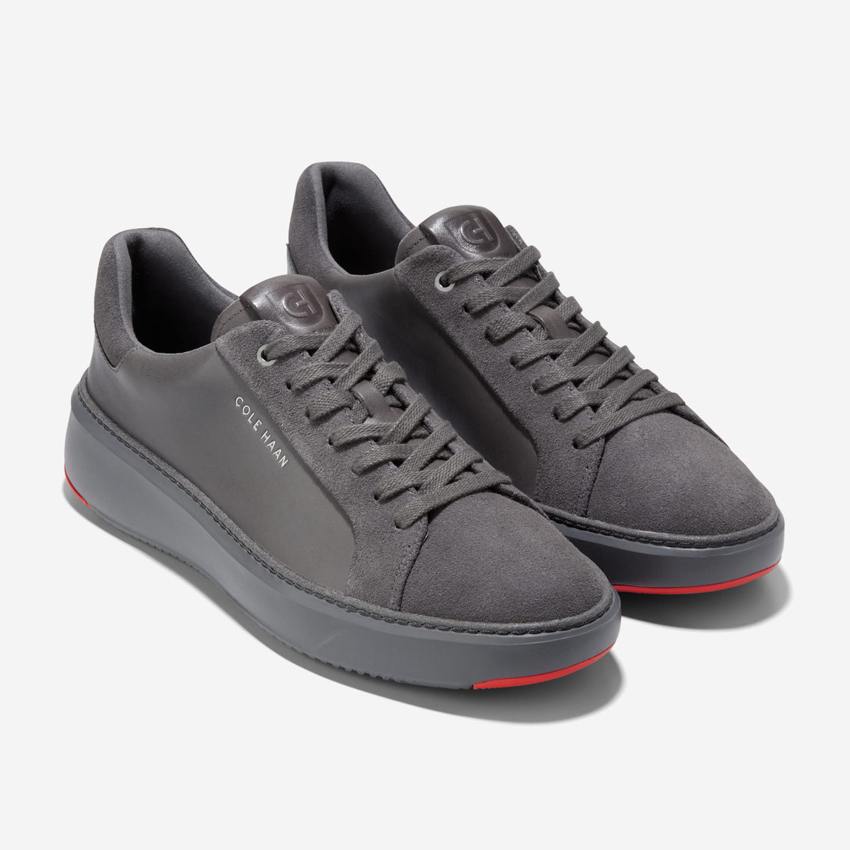C37531:TORNADO/CITRUS RED/PAVEMENT