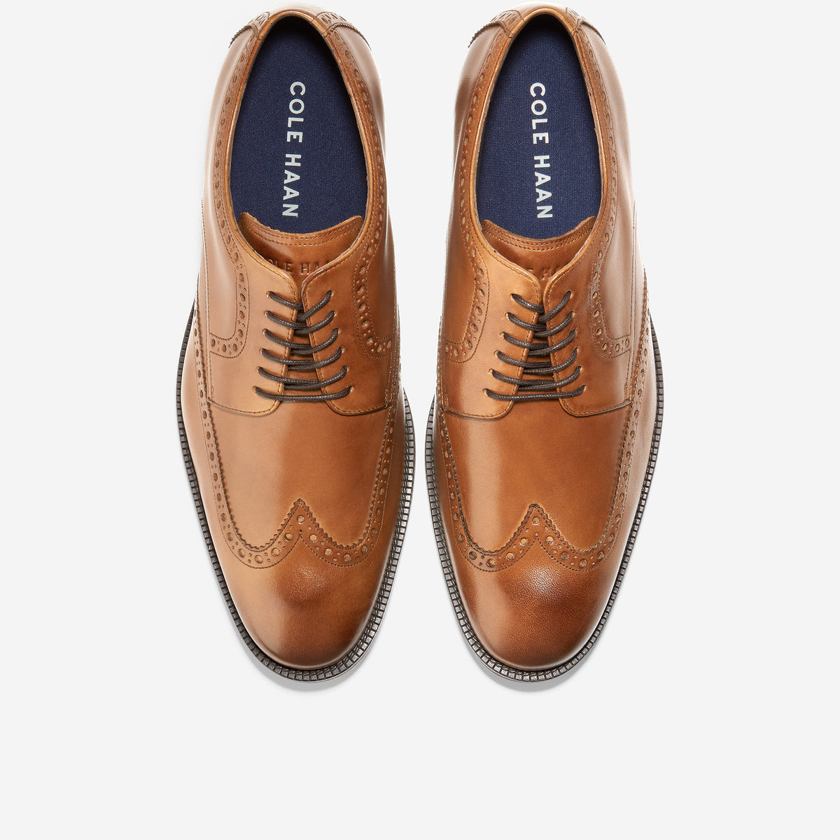 Modern Essentials Wingtip Oxford